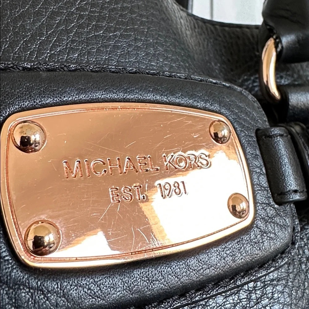 Michael Kors HAMILTON Black Pebbled Leather Satchel Tote Bag Rose Gold Hardware - Picture 7 of 17